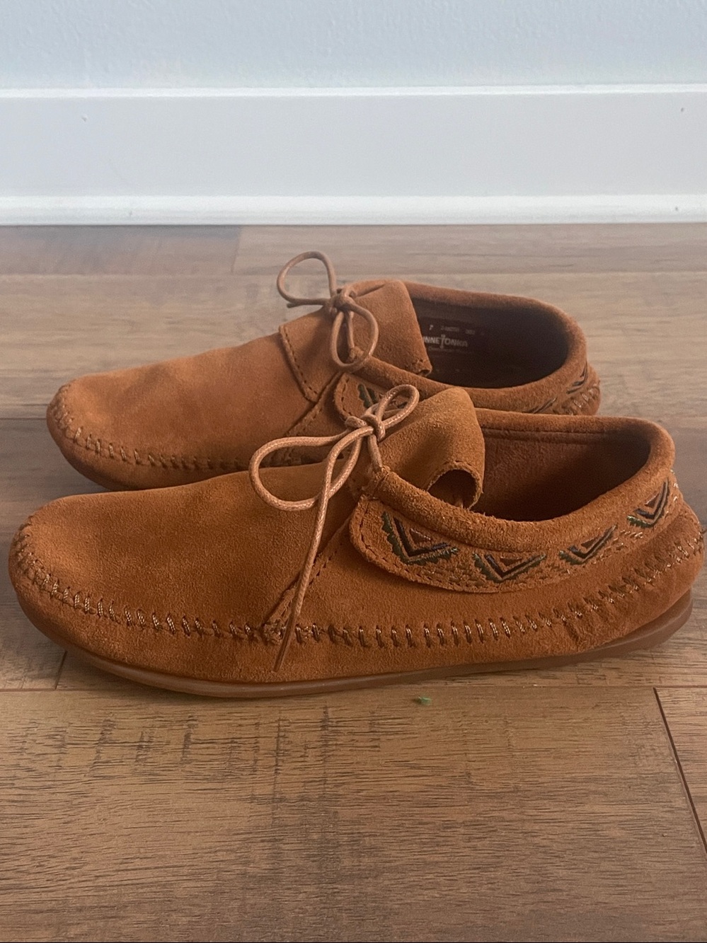 Minnetonka‎ Women's Mosaic Boot Size 7